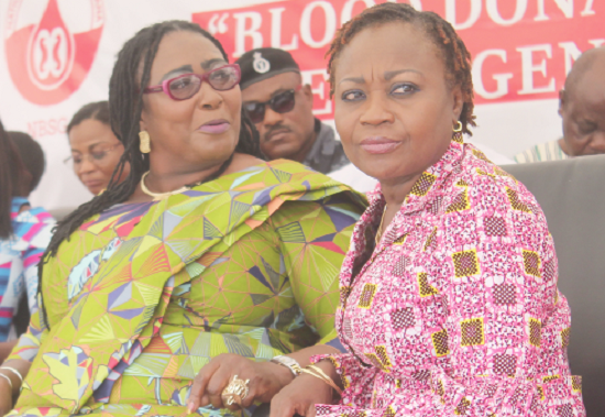 Ms Tina Mensah (2nd right) explaining a point to Dr Justina Kordai Ansah (right) during the World Blood Donor Day celebration in Accra. Picture: EDNA ADU-SERWAA Ms Tina Mensah (2nd right) explaining a point to Dr Justina Kordai Ansah (right) during the World Blood Donor Day celebration in Accra. Picture: EDNA ADU-SERWAA